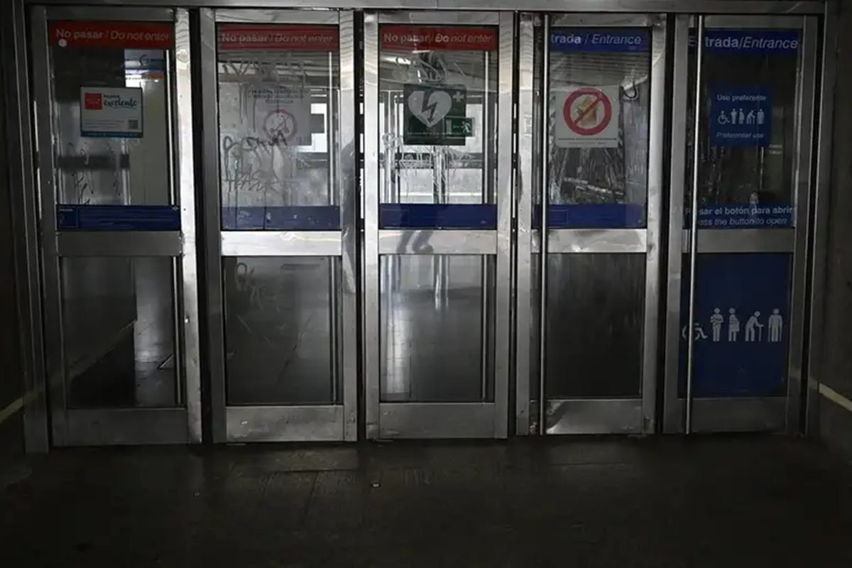 Un oscurecimiento de masa en España y Portugal tardará de 6 a 10 horas en repararse, REE