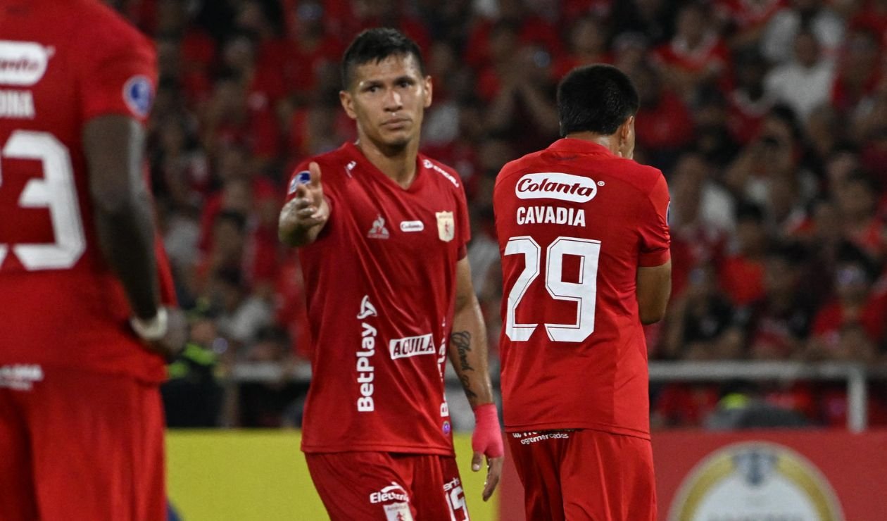 El primer problema para América en la casa y la Copa Sudamericana