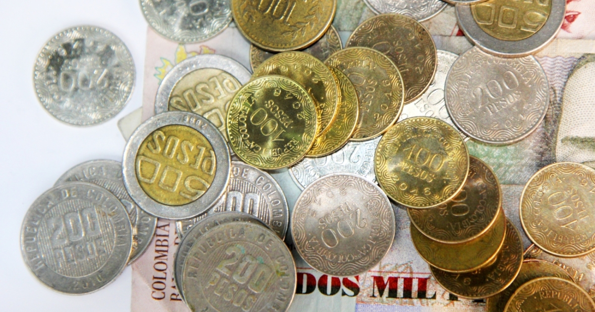 Trucos simples para ahorrar dinero en 2025.