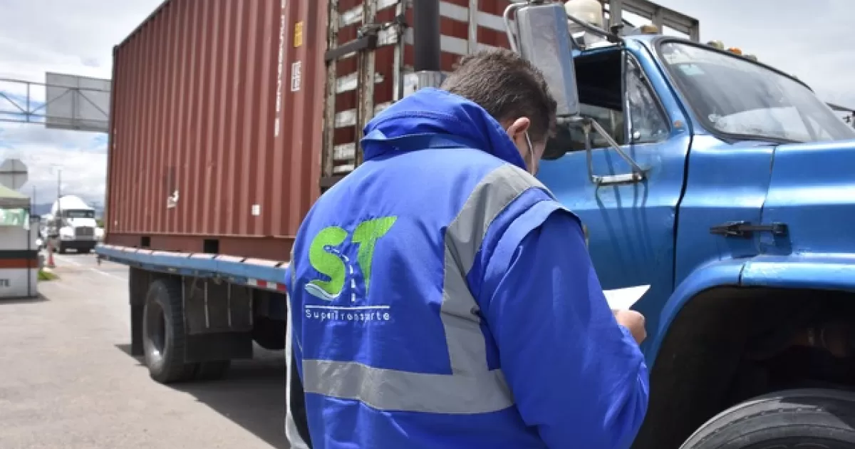 Andi y los gremios dirigen un plan de puro transporte