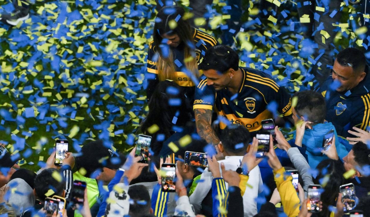 Los jóvenes de la botella sorprenden y campeón mundial con Argentina